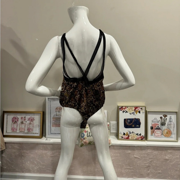 Free people Intimately Copper Snake Printed Satin
Feel Bodysuit - Picture 4 of 6